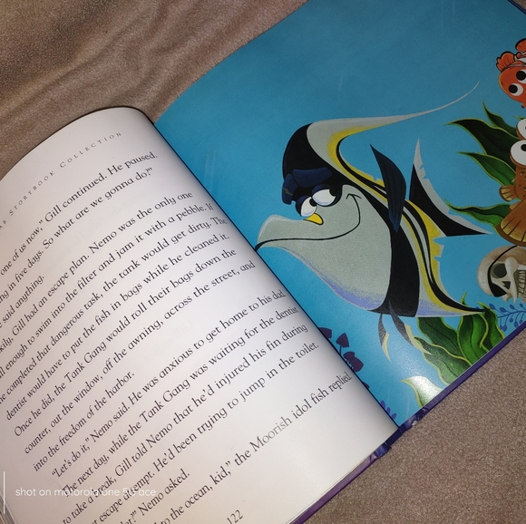 Disney Pixar Storybook Collection - Picture 5 of 6